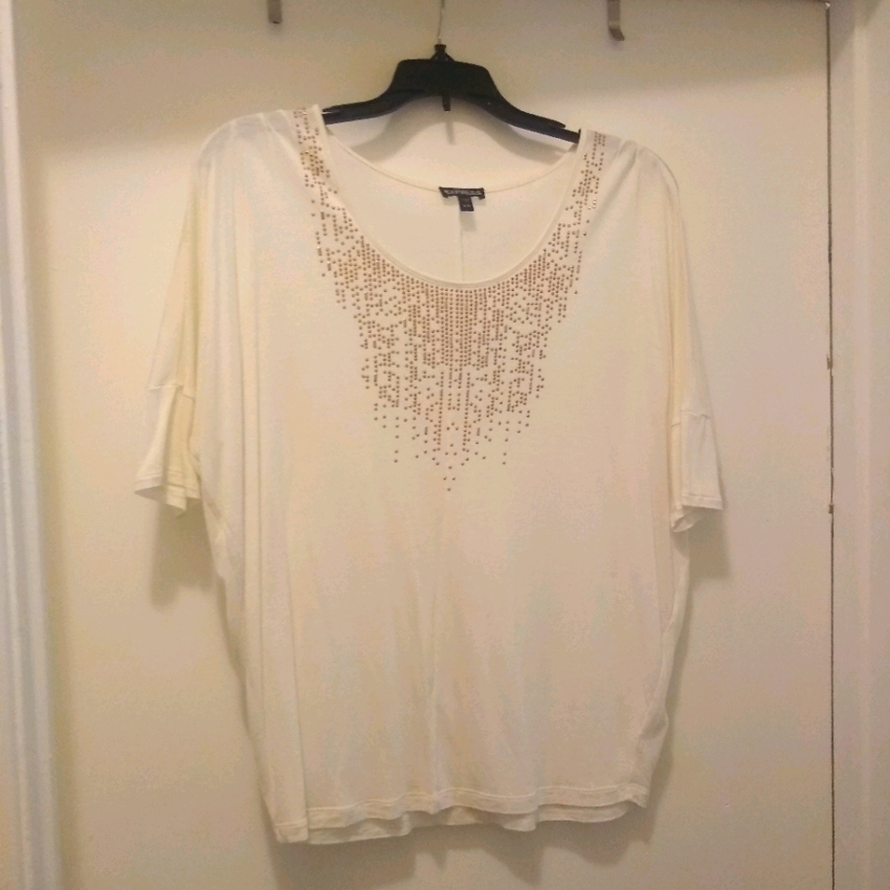 Express batwing top